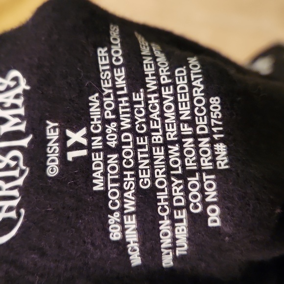 NWT!! Disney Nightmare fleece sweatshirt goth - Picture 6 of 6